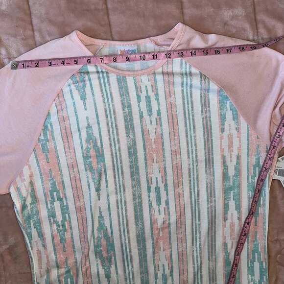 NEW 2.0 LuLaRoe 2XL White Pink Mint Aztec Body Pink Sleeves Randy Baseball Tee - Picture 7 of 8